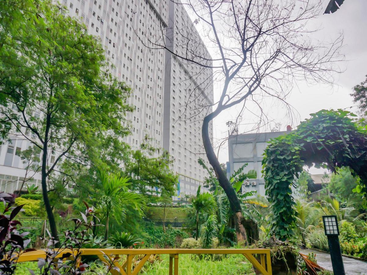 Oyo 90241 Sirooms Apartmen Gunung Putri Bogor Exterior foto